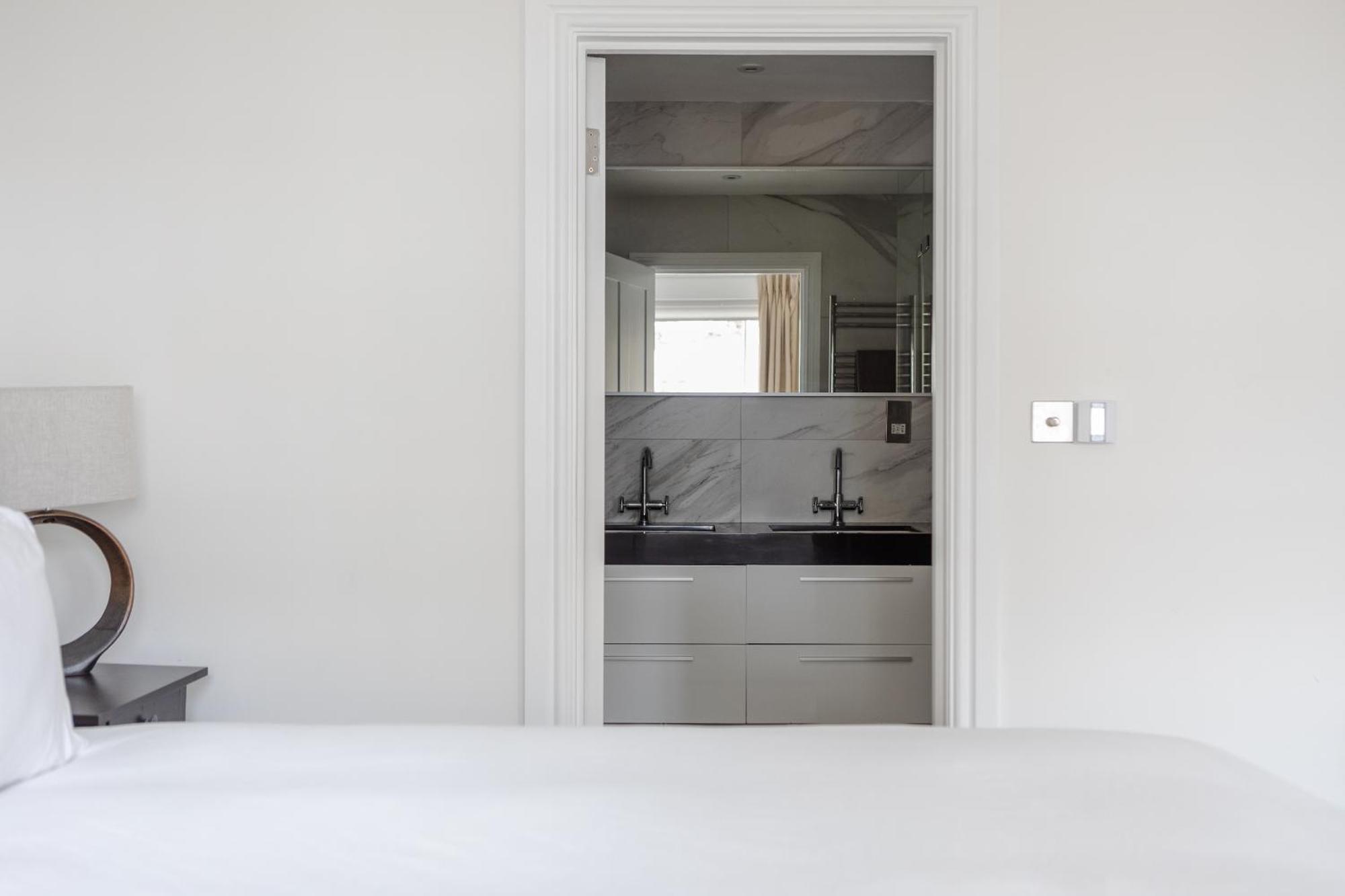 Number 53 - Stunning Maisonette With Parking In Kensington & Chelsea London Eksteriør bilde